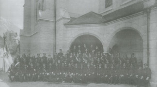 Bild von 1910 – 1. und 2. Kompanie der Freiwilligen Feuerwehr Hötting