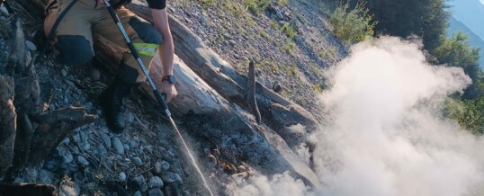 Kleiner Brand im Freien