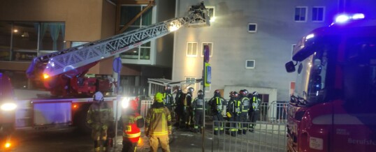 Alarmierung Brand Mehrfamilienhaus