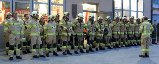 Start in die Übungssaison in neuer Einsatzbekleidung