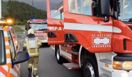 Gemeldeter Dachstuhl- und LKW-Brand
